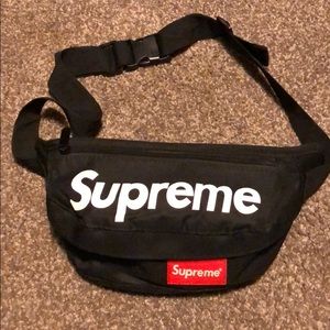Supreme fanny pack